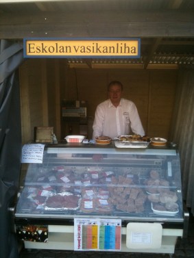 Eskolan vasikanlihan tiski