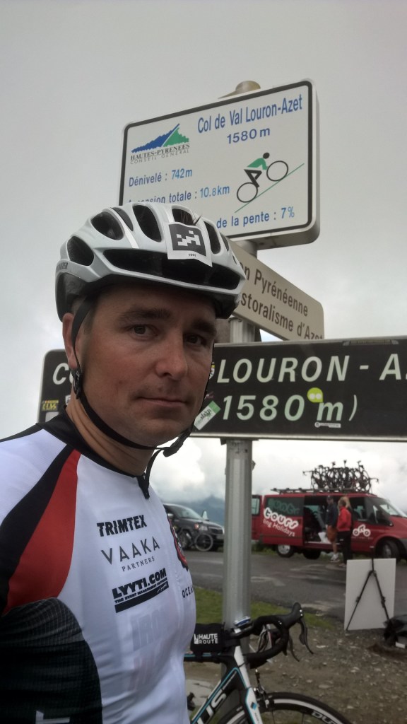 Azetin huipulta. Tässä kohtaa jo oikeasti väsytti.